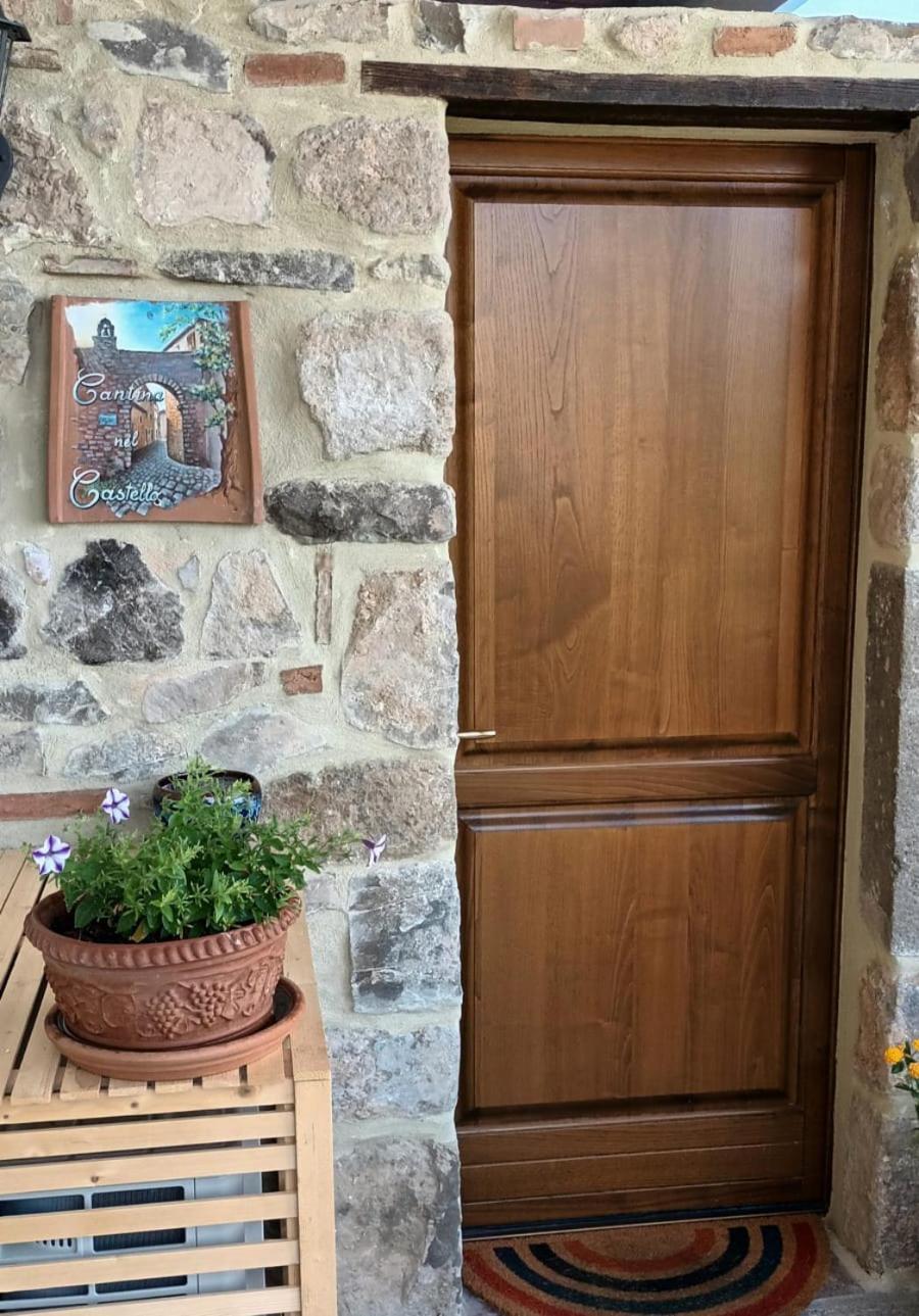 Casa Angolo Cantina Nel Castello Montegiovi Eksteriør billede